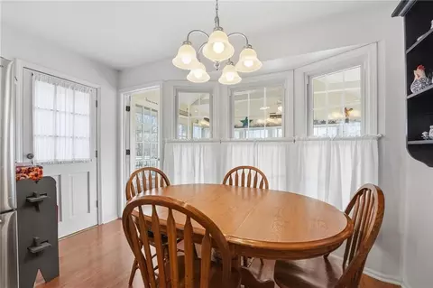 Dining - 24101 E 88th St, Lees Summit, MO 64064 photo 3 of 4
