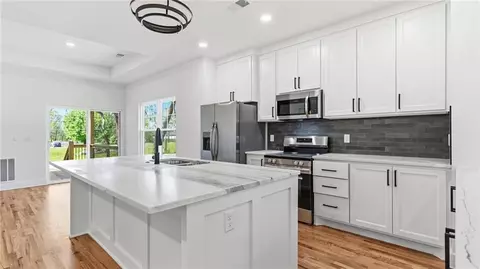Kitchen - 223 E Mill Ave, Osawatomie, KS 66064 photo 2 of 2