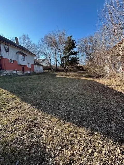 2018 Kansas Ave, Kansas City, MO 64127