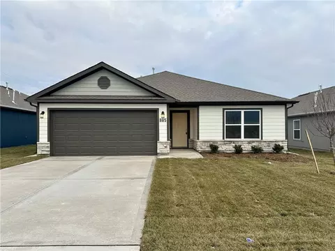 885 N Buckeye St, Gardner, KS 66030