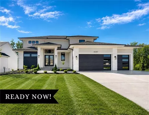 15317 W 162nd St, Olathe, KS 66062