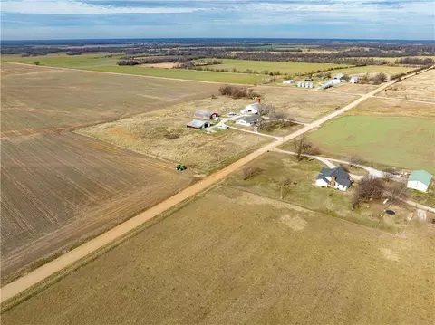 View/Area - 5120 SW 10th St, Columbus, KS 66725 photo 5 of 8