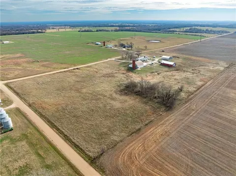 View/Area - 5120 SW 10th St, Columbus, KS 66725 photo 8 of 8