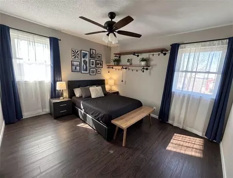 Bedroom - 5120 SW 10th St, Columbus, KS 66725 photo 2 of 6