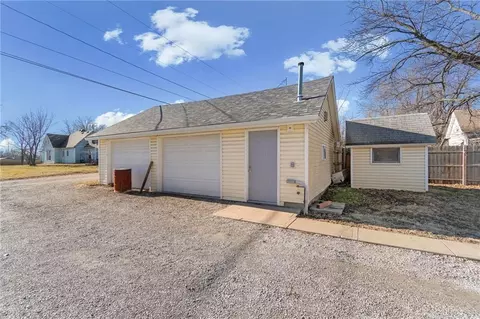 Other - 612 E 5th St, Cameron, MO 64429 photo 5 of 10