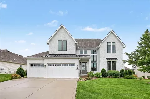 3413 NE 102nd Ter, Kansas City, MO 64155