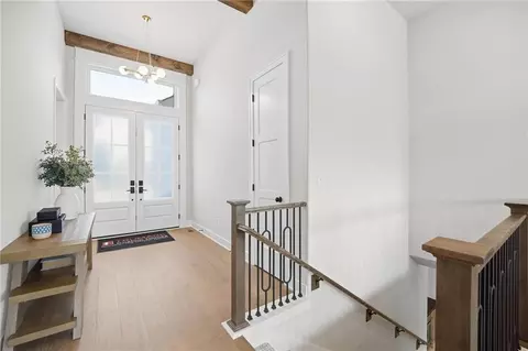 Entry Way - 2127 NW Killarney Ln, Lees Summit, MO 64081 photo 1 of 9