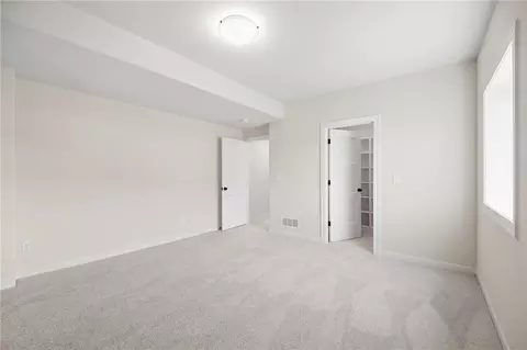 Bedroom - 2127 NW Killarney Ln, Lees Summit, MO 64081 photo 5 of 7