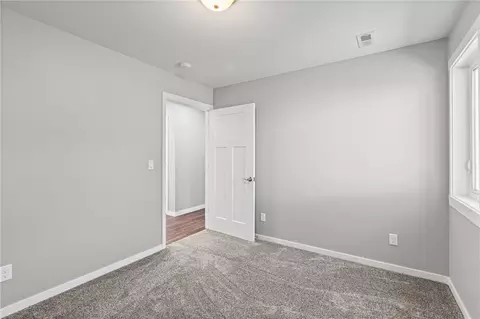 Bedroom - 315 W Cornhill St, Cameron, MO 64429 photo 2 of 7