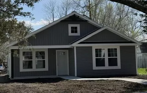 315 W Cornhill St, Cameron, MO 64429