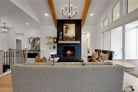 Living - 24933 W 98th Pl, Lenexa, KS 66227 photo 3 of 8