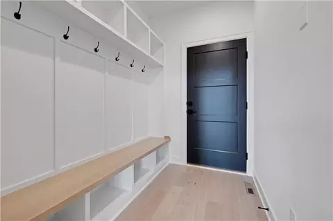 Entry Way - 24933 W 98th Pl, Lenexa, KS 66227 photo 5 of 9