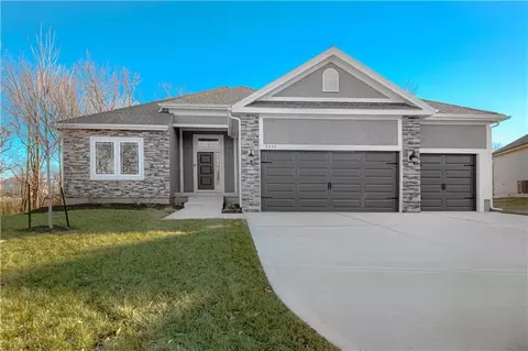 9439 N Belton Ave, Kansas City, MO 64154