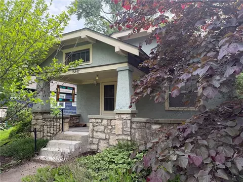 5847 Harrison St, Kansas City, MO 64110