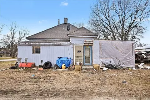 Other - 313 E 3rd St, Altamont, MO 64620 photo 2 of 4
