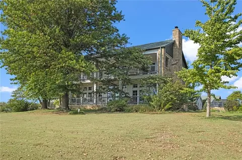 17580 Cantrell Rd, Linwood, KS 66052