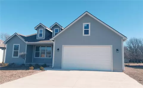 1605 Al Ortolani Way, Pittsburg, KS 66762