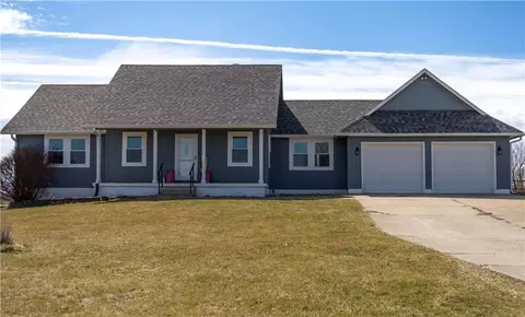 2511 NE County Road 13514, Adrian, MO 64720