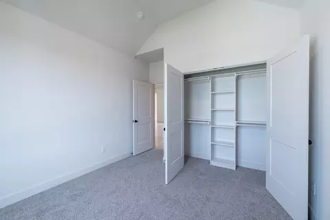 Bedroom - 24915 W 112th St, Olathe, KS 66061 photo 5 of 9
