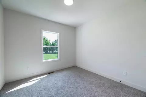 Bedroom - 24915 W 112th St, Olathe, KS 66061 photo 6 of 9