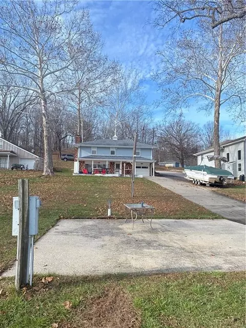 33090 Canopy Rd, Lincoln, MO 65338