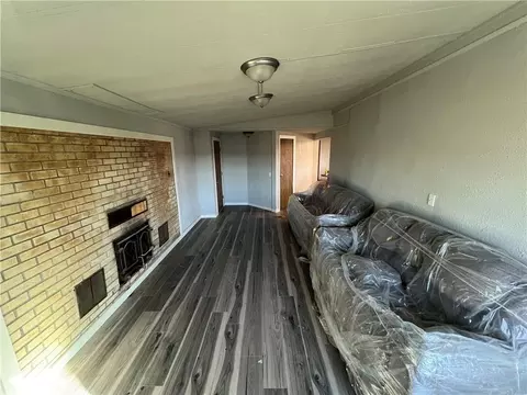 Living - 22255 170th Rd, Walnut, KS 66780 photo 3 of 4