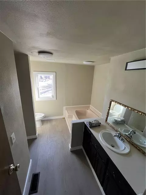 Bath - 22255 170th Rd, Walnut, KS 66780 photo 2 of 3