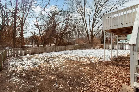 Exterior - 9101 E 55th St, Raytown, MO 64133 photo 4 of 6