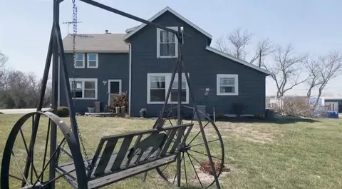 9170 W 311th St, Louisburg, KS 66053