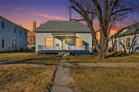428 Brown Ave, Osawatomie, KS 66064