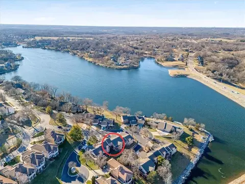 View/Area - 448 Point Dr, Lees Summit, MO 64064 photo 4 of 4