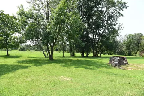 Exterior - 11503 State Route 2 Hwy, Freeman, MO 64746 photo 7 of 9