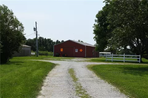 Exterior - 11503 State Route 2 Hwy, Freeman, MO 64746 photo 3 of 9