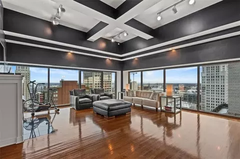 1101 Walnut St #1901, Kansas City, MO 64106