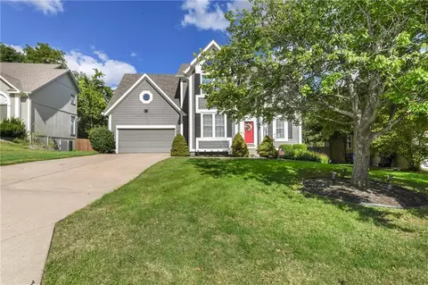 12741 S Hagan St, Olathe, KS 66062