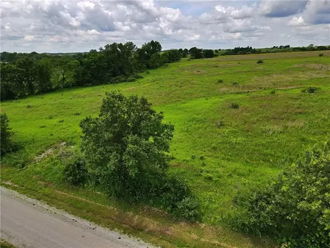 E 220th Lane, Bethany, MO 64424 photo 28