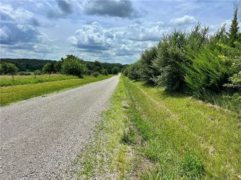 E 220th Lane, Bethany, MO 64424 photo 21