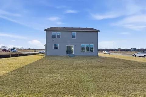 Exterior - 1505 SE Bailey Farms Pkwy, Lees Summit, MO 64081 photo 7 of 7