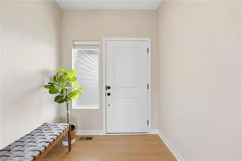 Entry Way - 1505 SE Bailey Farms Pkwy, Lees Summit, MO 64081 photo 1 of 9