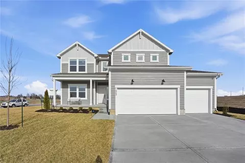 1505 SE Bailey Farms Pkwy, Lees Summit, MO 64081