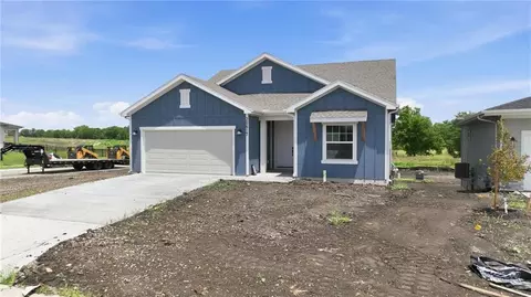 20617 Skyview Ln, Spring Hill, KS 66083 photo 2