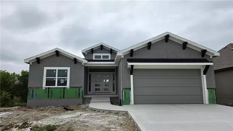 16980 S Bradley Dr, Olathe, KS 66062