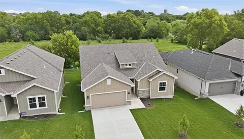 View/Area - 20677 Skyview Ln, Spring Hill, KS 66083 photo 4 of 4