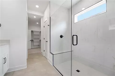 Bath - 20677 Skyview Ln, Spring Hill, KS 66083 photo 1 of 2