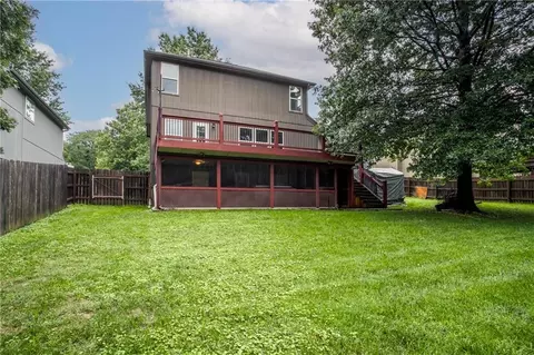 Exterior - 728 S Kisner Dr, Independence, MO 64056 photo 6 of 6