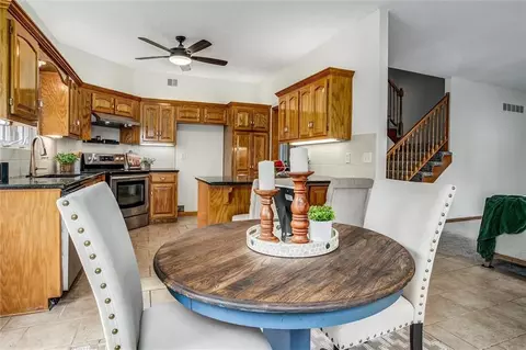 Dining - 728 S Kisner Dr, Independence, MO 64056 photo 2 of 3