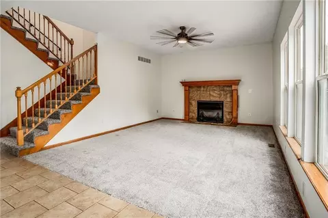 Living - 728 S Kisner Dr, Independence, MO 64056 photo 2 of 6