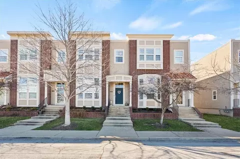 2904 Howell St, North Kansas City, MO 64116