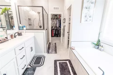 Other - 520 SE David Rd, Lees Summit, MO 64082 photo 10 of 14