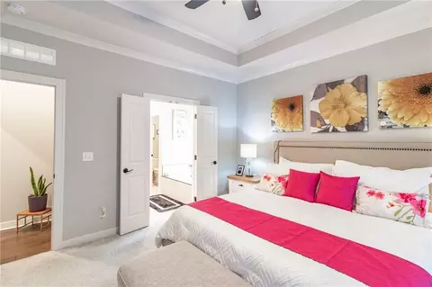 Bedroom - 520 SE David Rd, Lees Summit, MO 64082 photo 2 of 7